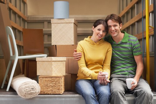 Residential and commercial moving services in Canary Wharf