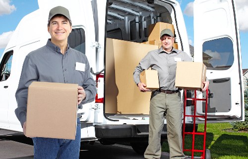 Cost-effective removal truck hire options
